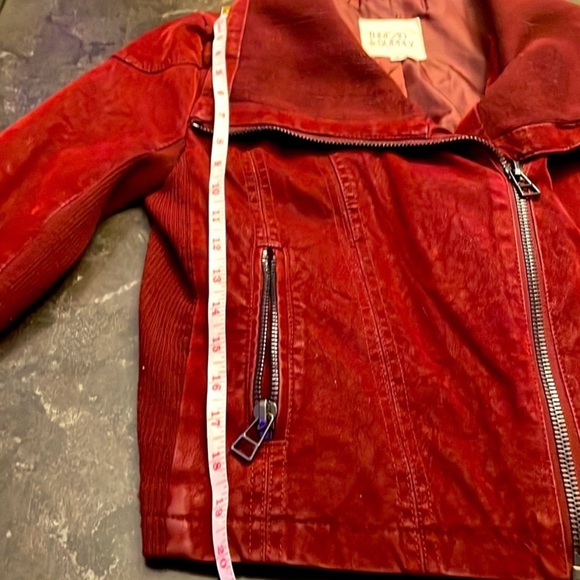 Red Faux Suede Jacket, women size small - Picture 7 of 10